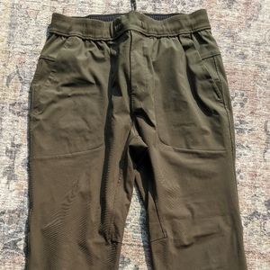 Lululemon ABC jogger, large, olive